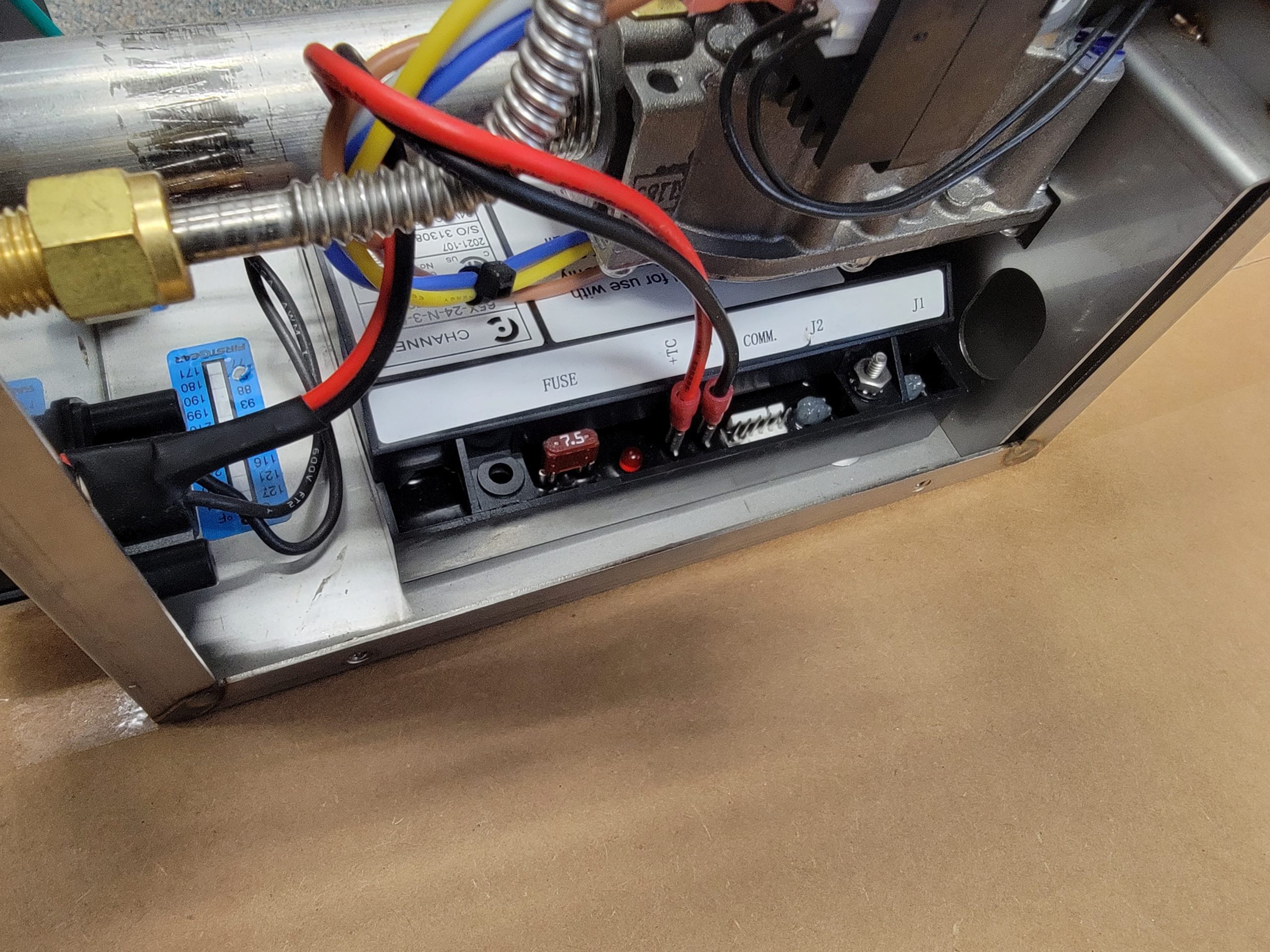 Module for an EI, On, Off valve box